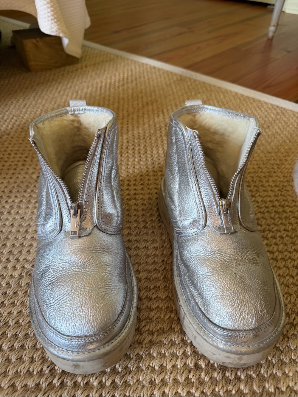 UGG Numel - Metallic Silver Zip-Front Leather Boots